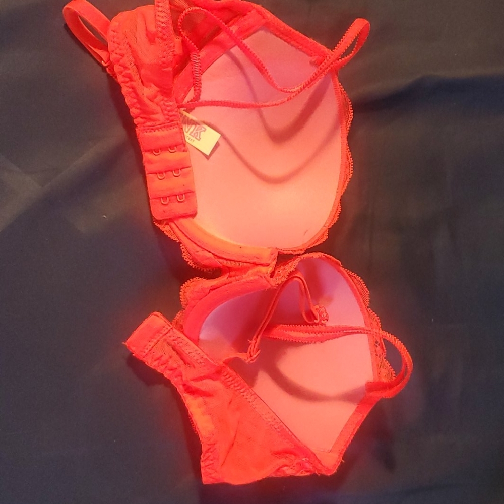 Bra - Picture 2 of 5